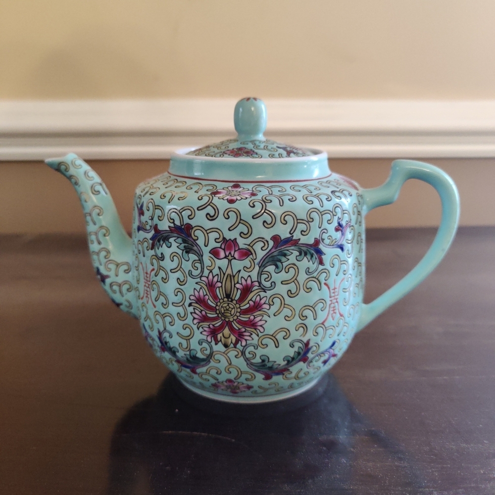 Chinese Turquoise Ground Famille Rose/Verte Porcelain Teapot